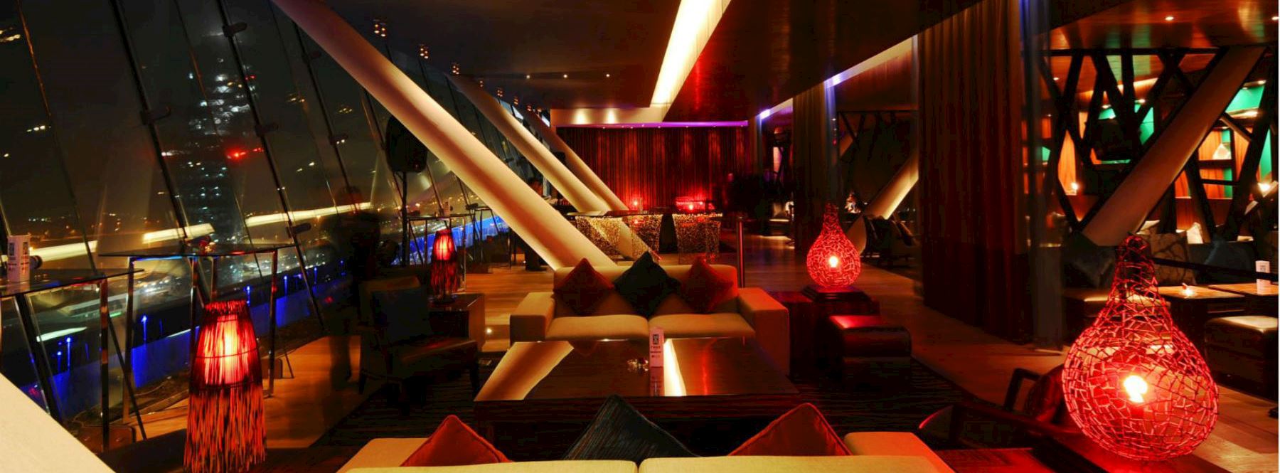 Relax at 12 Lounge - Abu-Dhabi